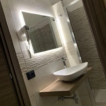 Guest house San Gregorio 45 Milan